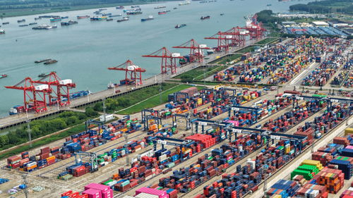 三個關鍵詞，看我國外貿何以量質齊升